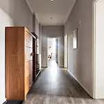 Edelgard Apartment *