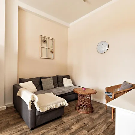 Apartment Edelgard *