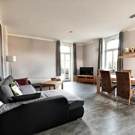 Edelgard Apartment *