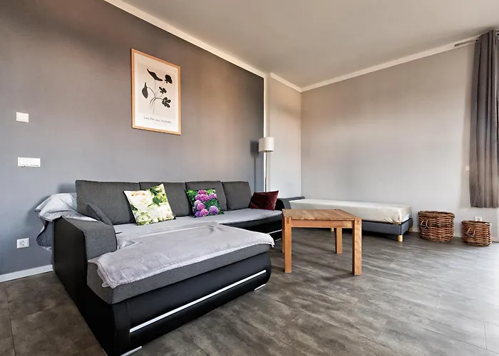 Edelgard Apartment Droyssig