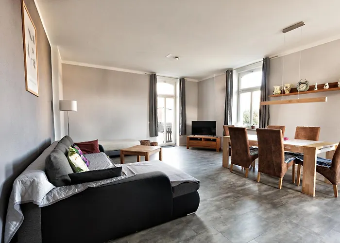 Edelgard Apartment *